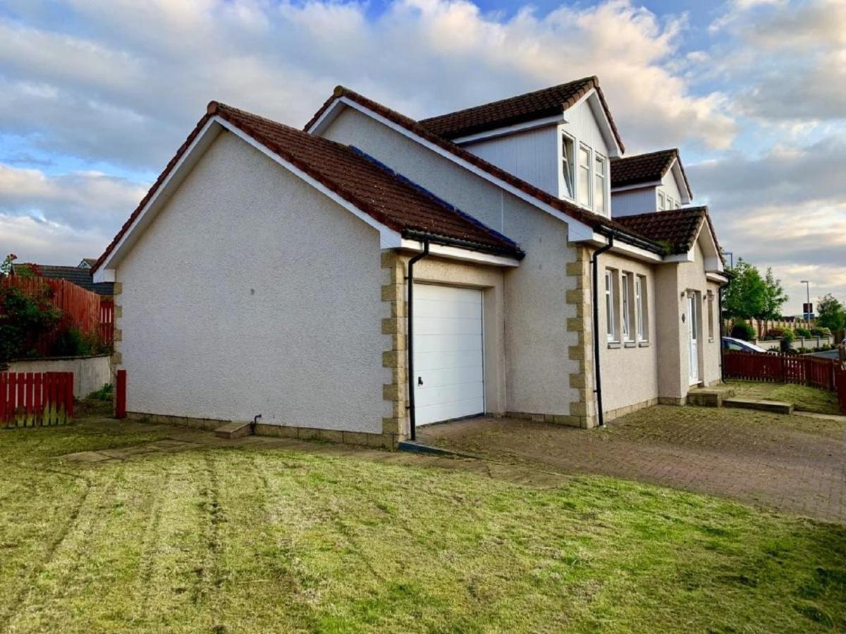 Cloverfield Rooms, Inverness